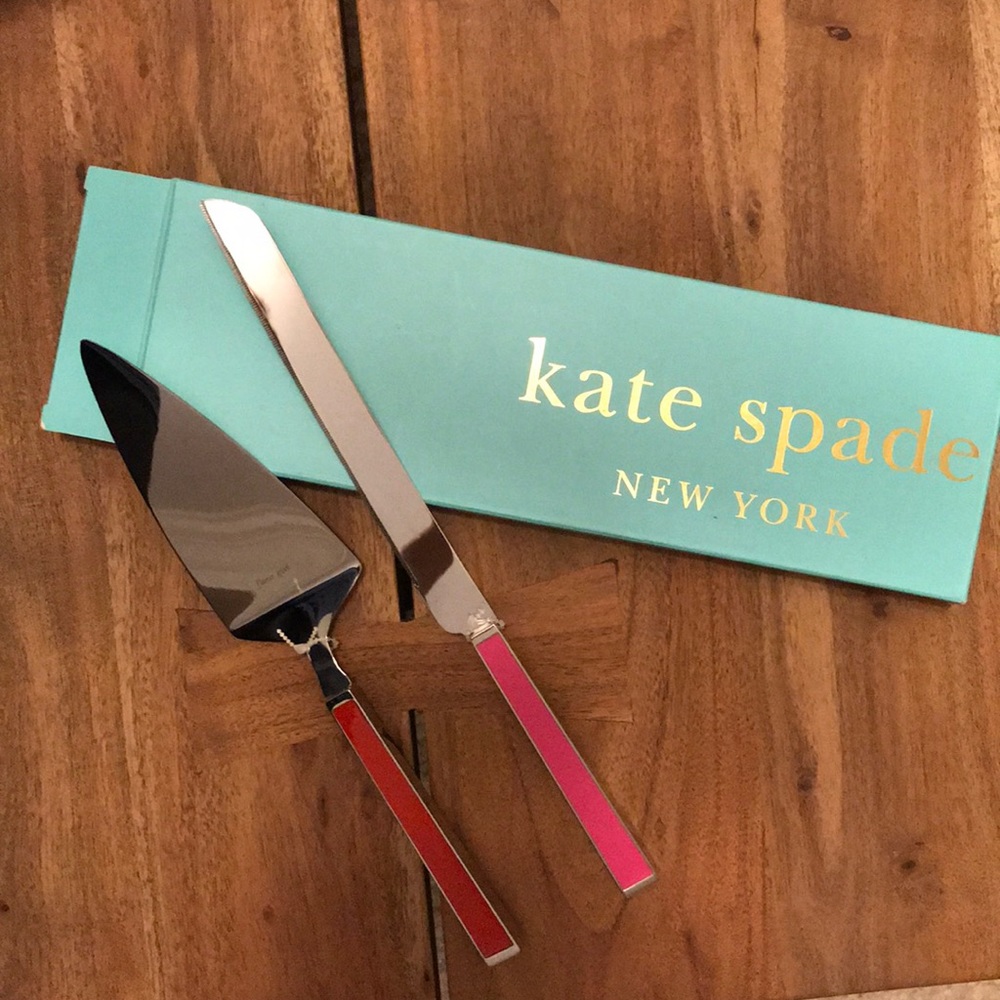 CM SALE 🔥 LENOX Kate Spade Cake Cutting Set